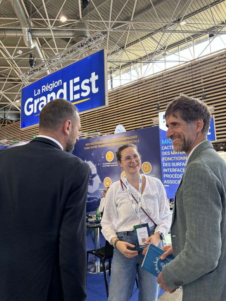 Sandoz Jean-Baptiste avec ses partenaires Institut Carnot MICA et Monomeris